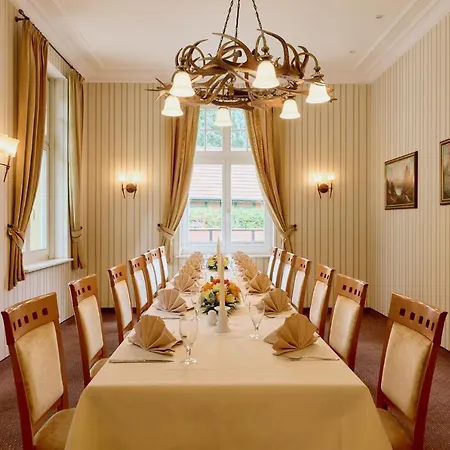 Waldhotel Forsthaus Hainholz 3*