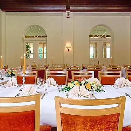 Waldhotel Forsthaus Hainholz 3*